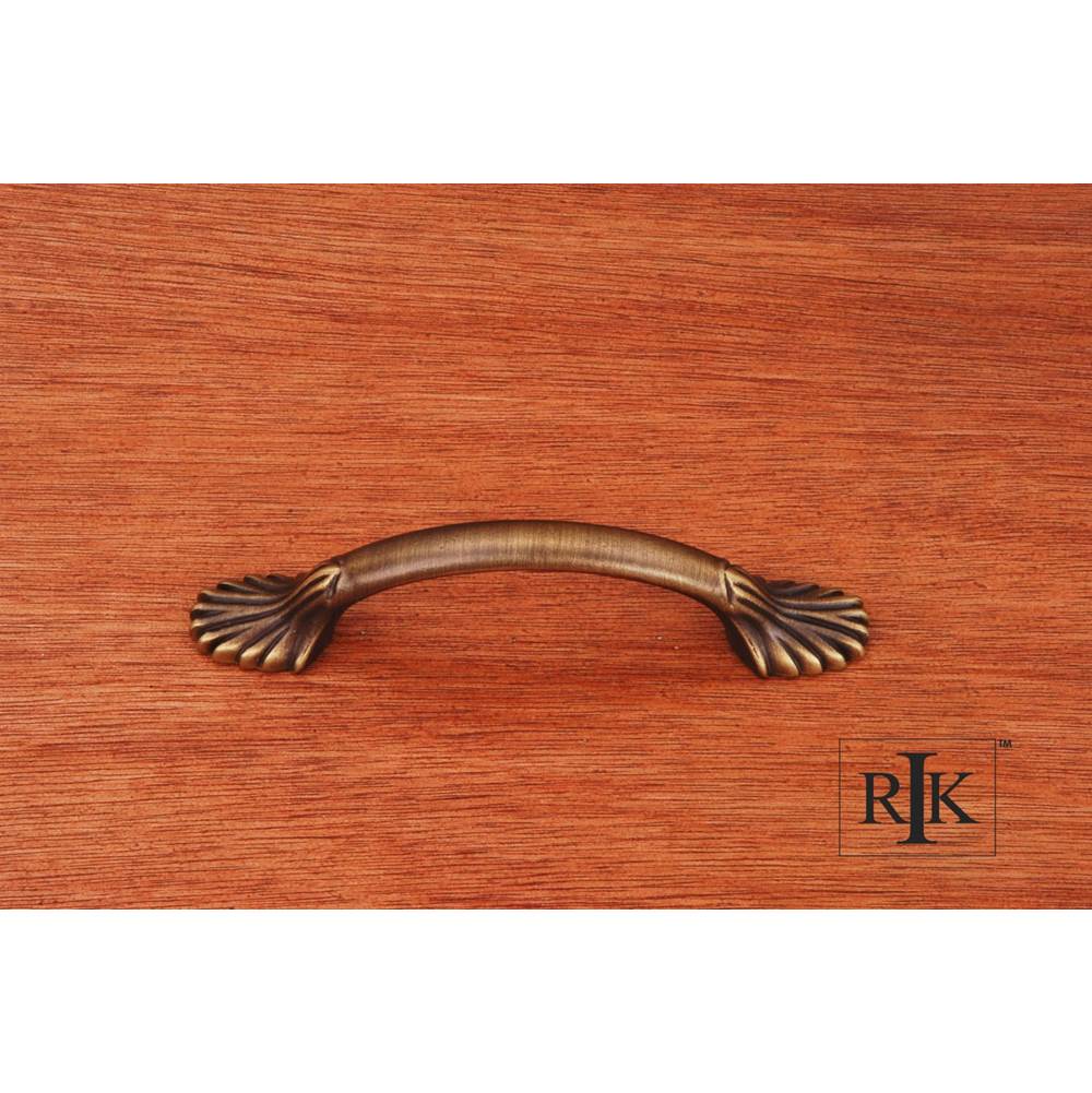 RK International - Lines  at  End Pull - Antique English