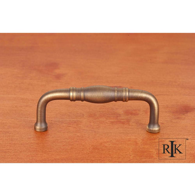 RK International - 3'' c/c Barrel Middle Pull - Antique English