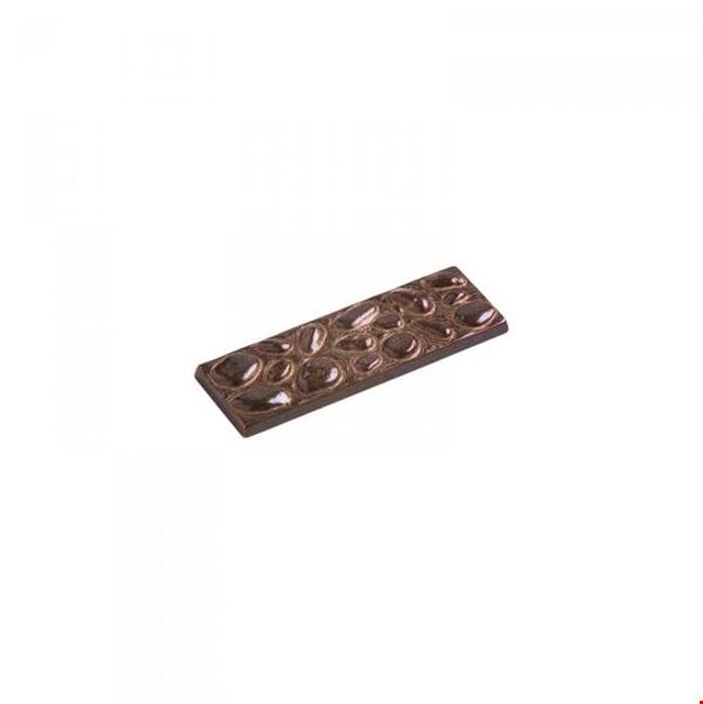 Rocky Mountain Hardware - Tile Tile, River Rocks