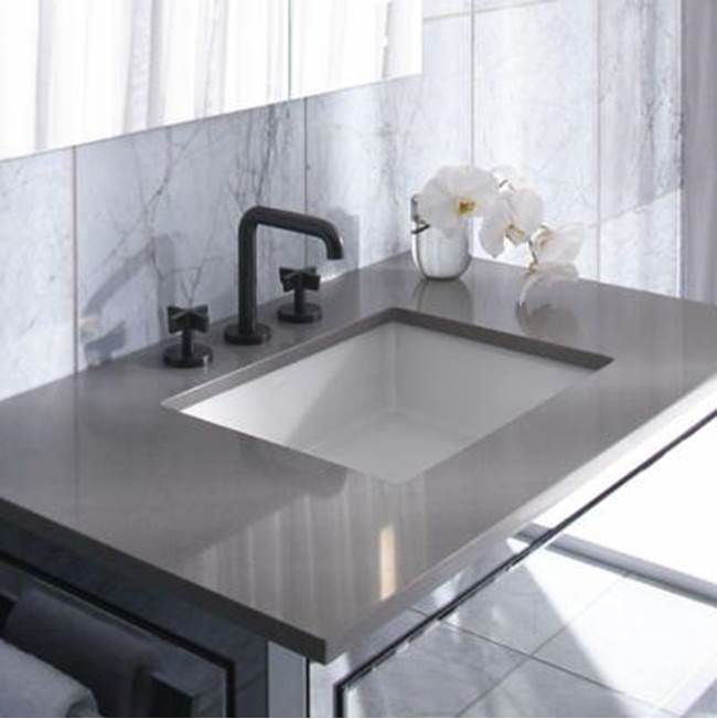 Engineered Stone Vanity Top, 43'' x 22'' x 3/4'', Right Offset Undercounter Sink, White Zeus Extreme, Single Hole