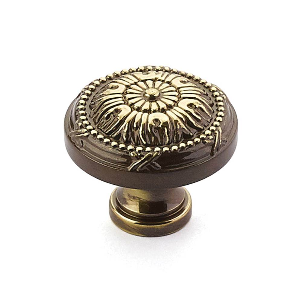 Schaub And Company - Knob, Antique Light Polish, 1-1/4 dia - Antique Light Polish