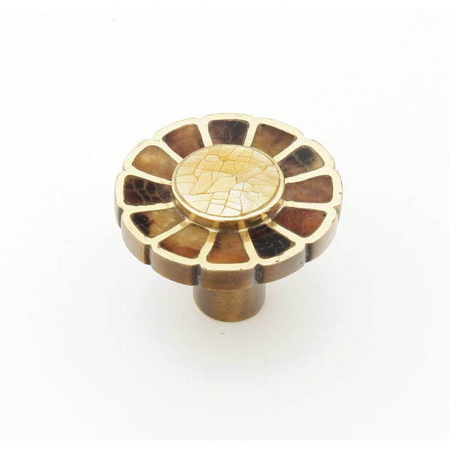 Schaub And Company - Knob, Penshell/Mother of Pearl, Estate Dover, 1-1/2'' dia - Estate Dover