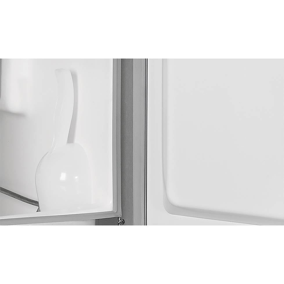 Automatic Ice Machine w/Pump
