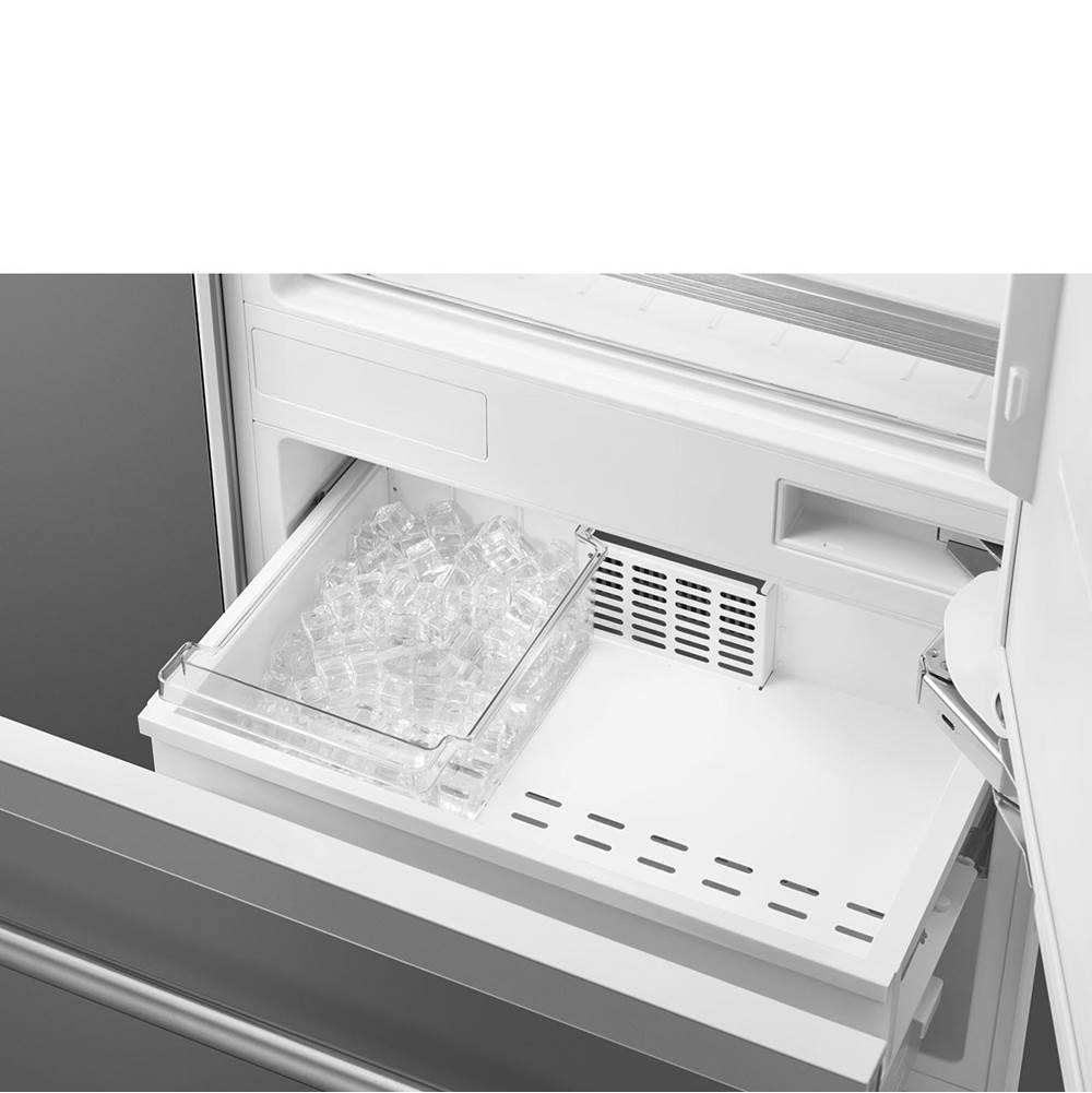 30'' Fully-Integrated Refrigerator with Bottom-Freezer plus Automatic Icemaker. Right Hinge (Field Reversible)