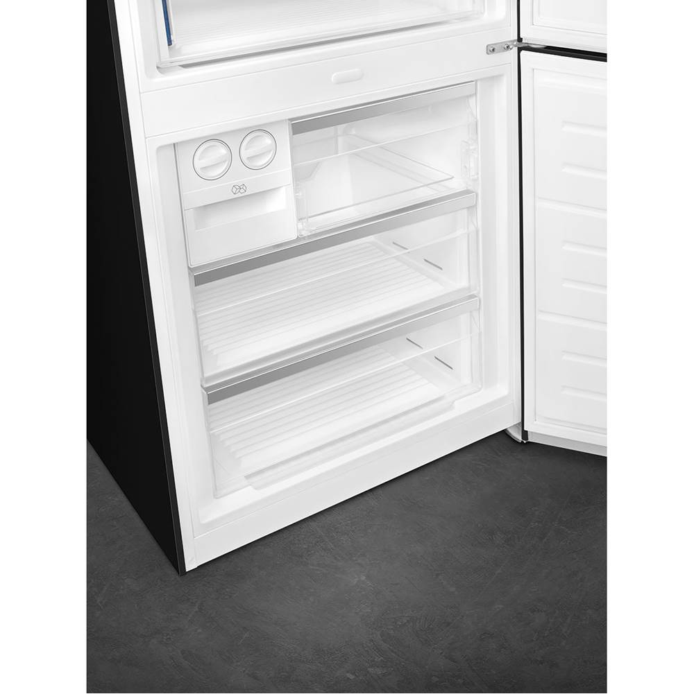 FA490 Portofino 70cm Refrig w/ Bottom Freezer. 18 cu ft. Anthracite. Right Hinge ONLY
