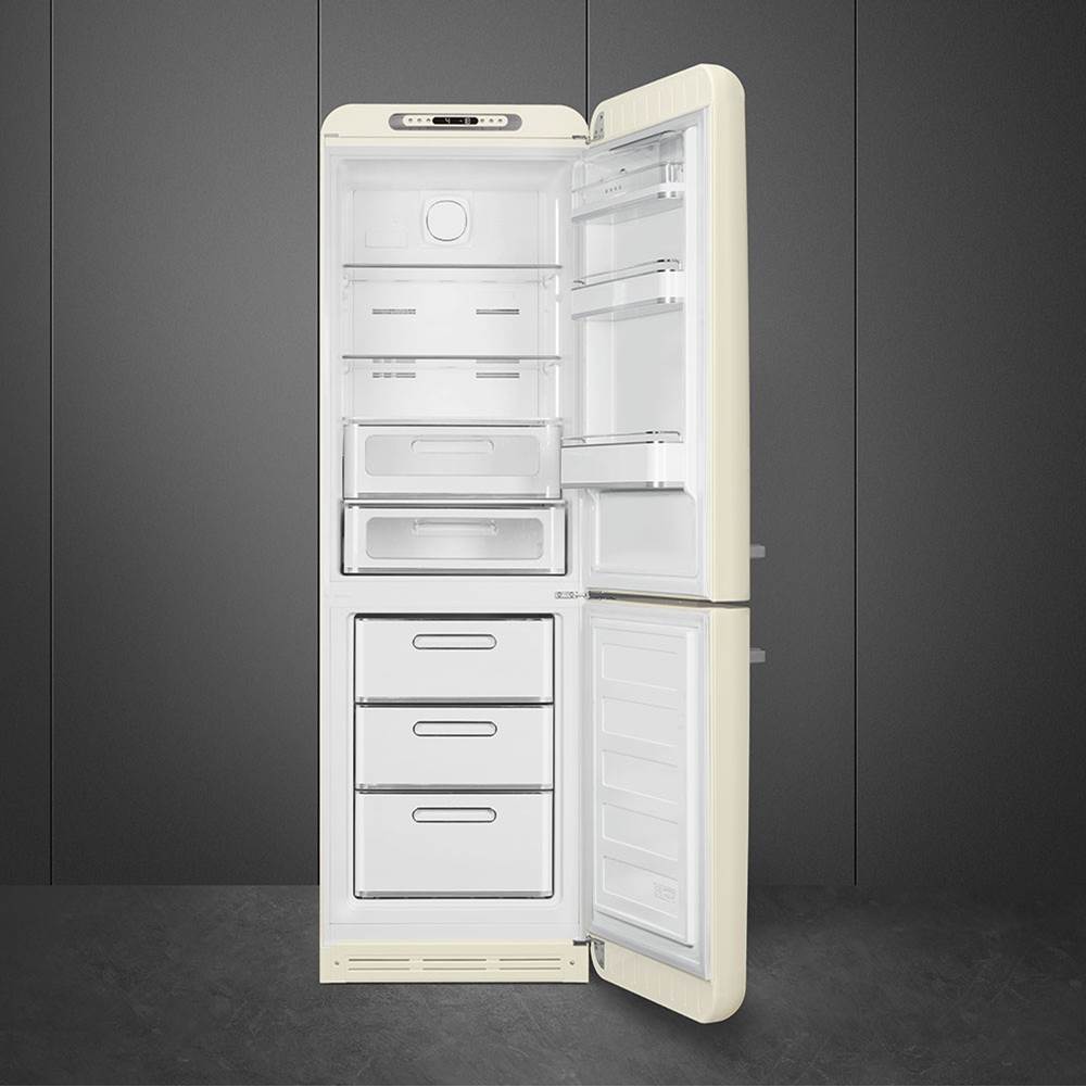 Fab32 Retro 60 cm Refrigerator with Bottom-Freezer. Black. Right Hinge