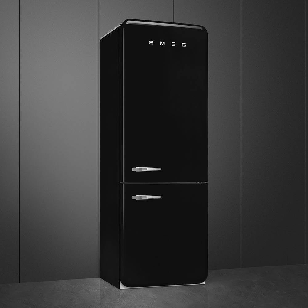FAB38 Retro 70cm Refrig w/ Bottom Freezer. 18 cu ft. Black. Right Hinge