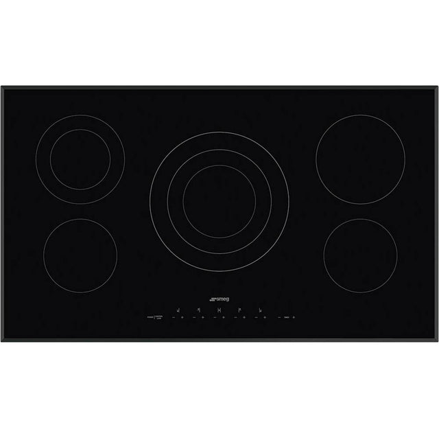 Smeg USA - 90 cm (35.5'') Ceramic Electric Cooktop. 5 Zones. Beveled Edges. Black - Glass Black