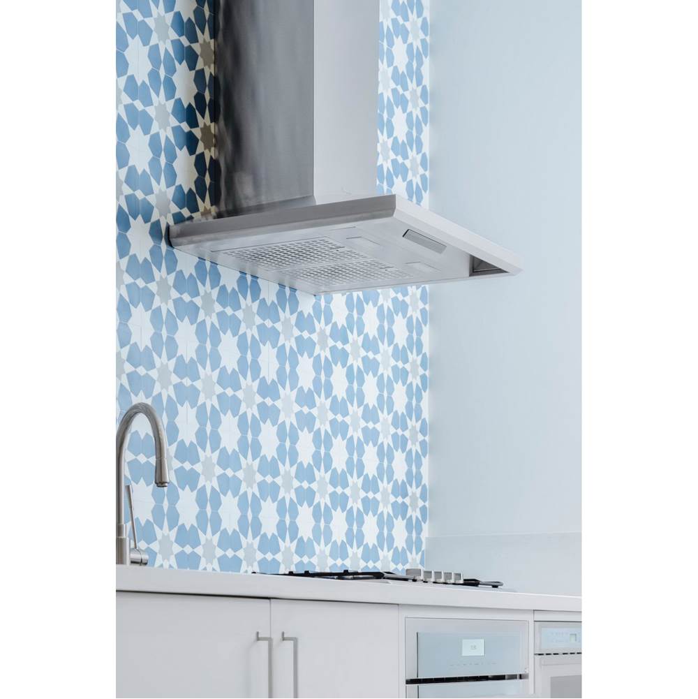 30-Inch Masterpiece Pyramid Chimney Wall Hood with 600 CFM
