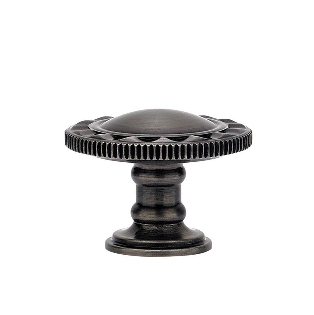 Waterstone - Waterstone Traditional Large Decorative Cabinet Knob - Chardonnay