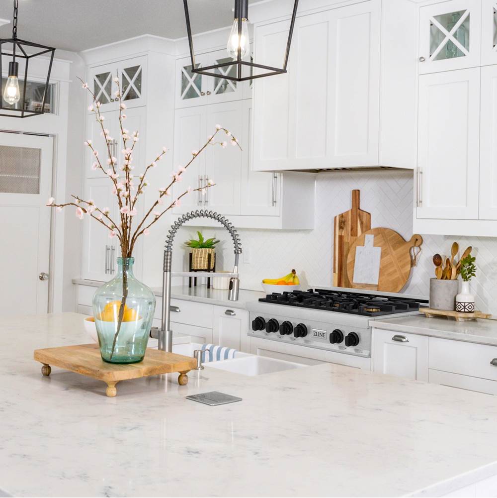 Autograph Edition 36'' Porcelain Rangetop with 6 Gas Burners in DuraSnow Stainless Steel and Champagne Bronze Accents