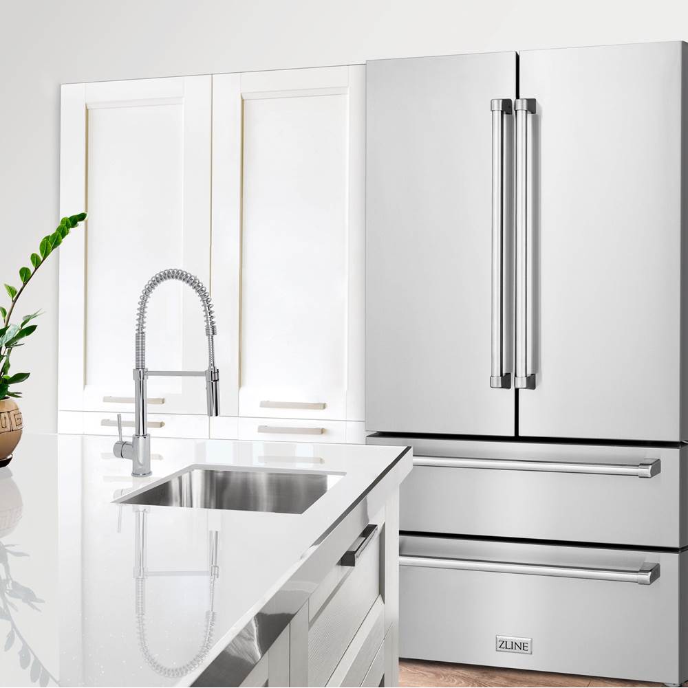 36'' 22.5 cu. ft Freestanding French Door Refrigerator with Ice Maker in Fingerprint Resistant Stainless Steel