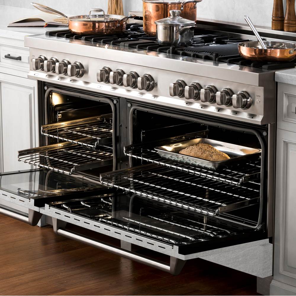 60'' 7.4 cu.' Dual Fuel Range with Gas Stove and Electric Oven in Stainless Steel and Black Matte Door