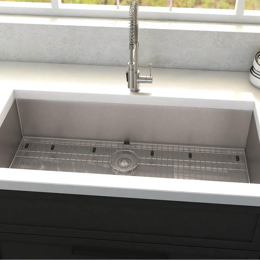 Meribel 33'' Undermount Single Bowl Sink in Stainless Steel
