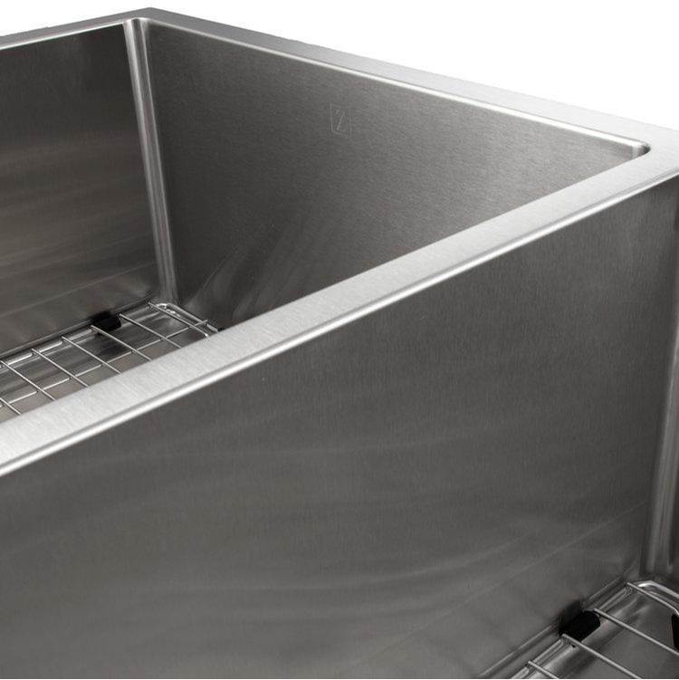 Chamonix 36'' Undermount Double Bowl Sink in Stainless Steel