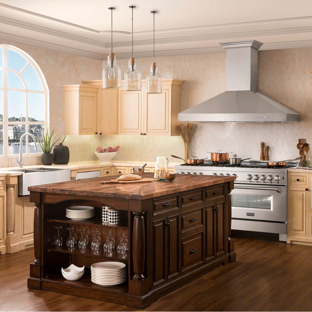 Z-Line - 60'' Wall Mount Range Hood in Stainless Steel