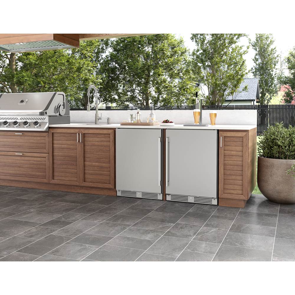 Presrv refrigerator, 24'' compact, outdoor ss, reversible, lock, 1 zone