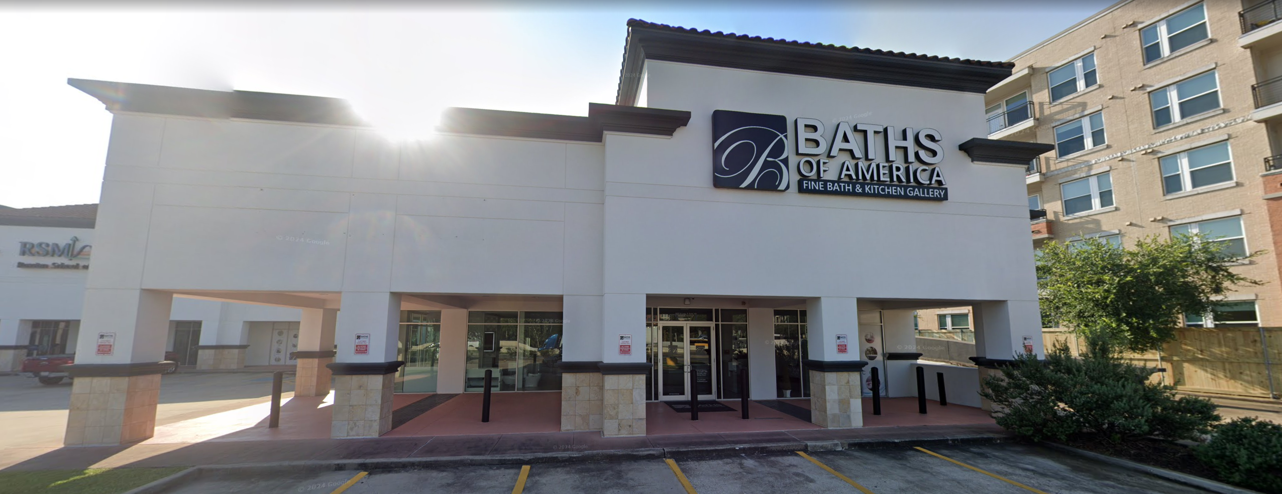 Baths of America Houston Galleria Showroom Outside